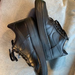 🍀SOLD🍀 Nike Mens Size 8 Air Force 1 Low Triple Black 315122-001 Sneakers Shoes